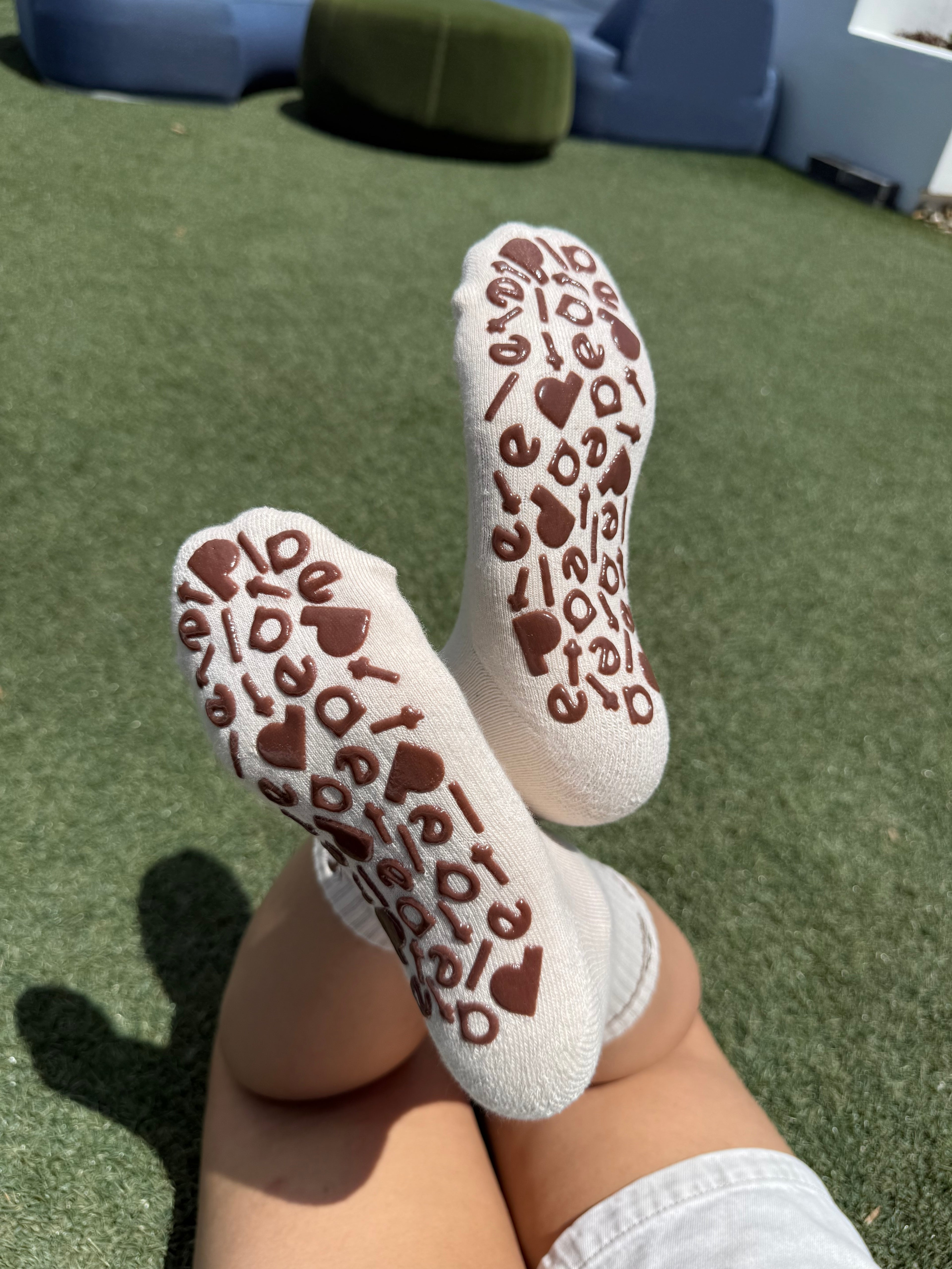 Non slip socks - Oat Latte